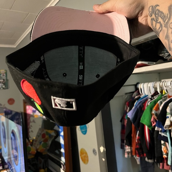 Yankees Fitted Size 7 1/2 - Picture 3 of 3